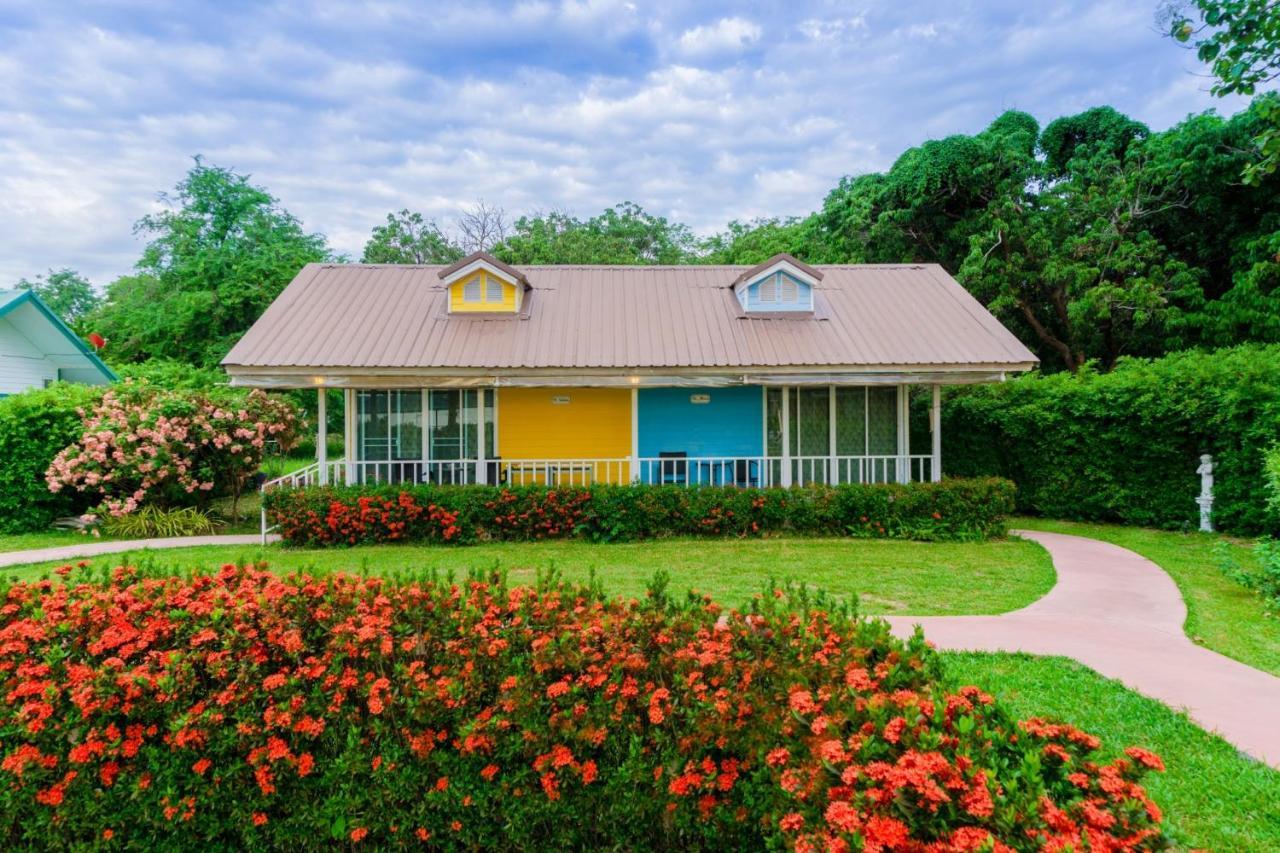Bo Tree Cottage On The River Мукдахан Экстерьер фото